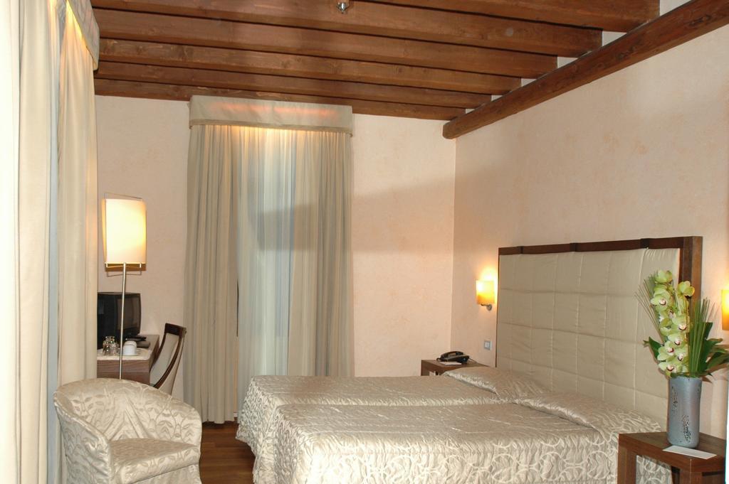 Palazzo Selvadego Hotel Venice Luaran gambar