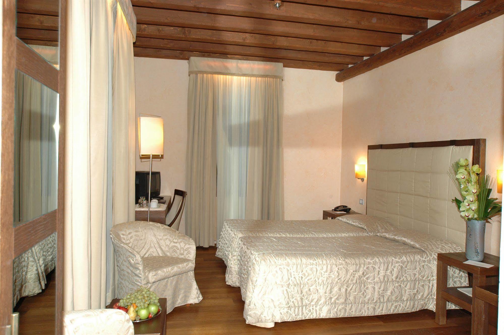 Palazzo Selvadego Hotel Venice Luaran gambar