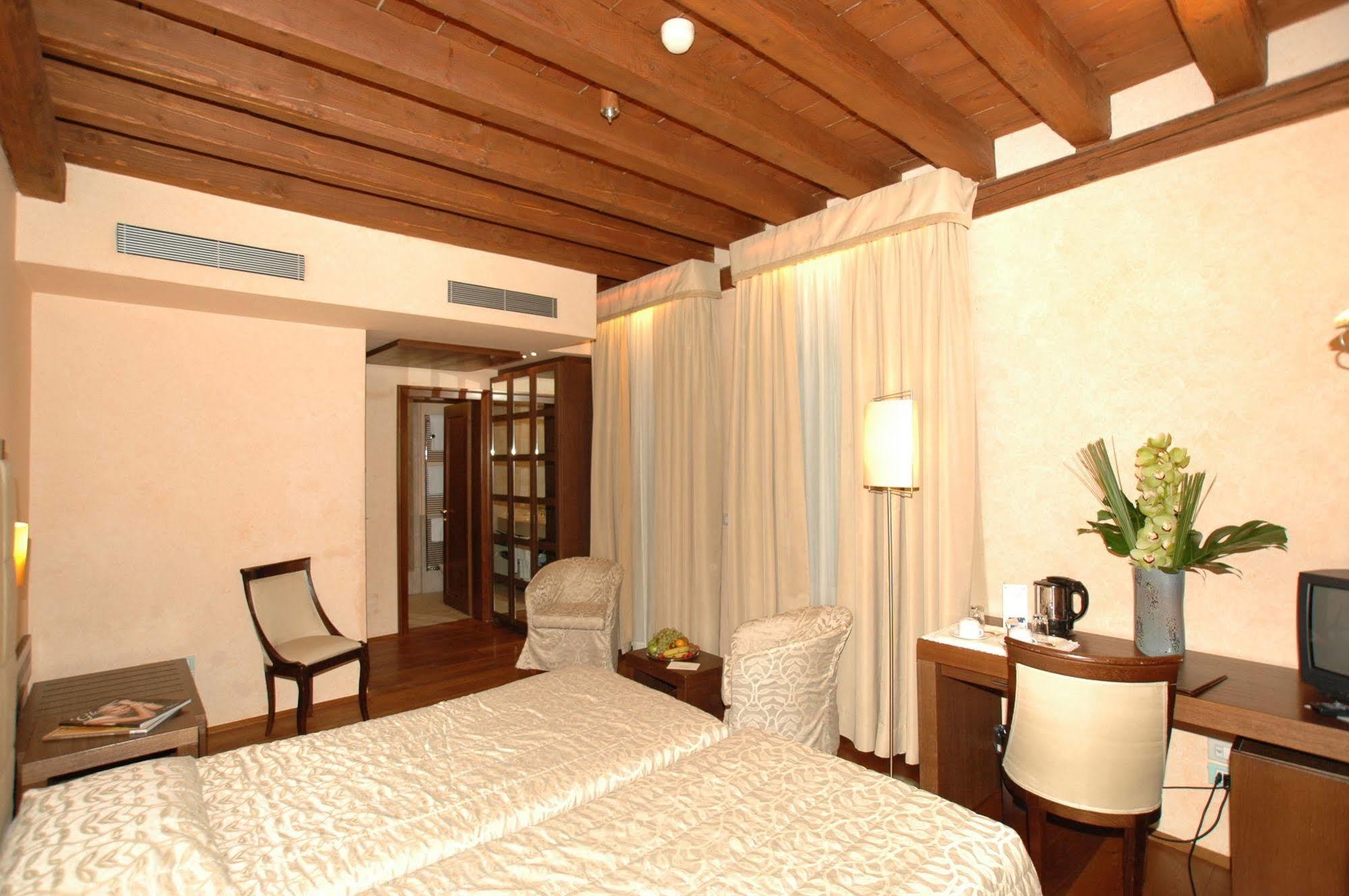 Palazzo Selvadego Hotel Venice Luaran gambar